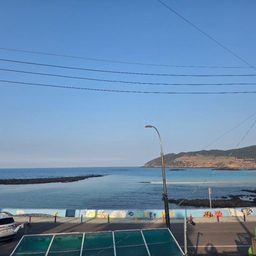 피드에 업로드 된 이미지