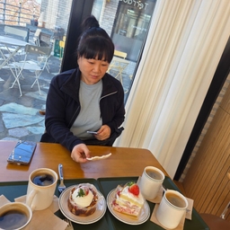 피드에 업로드 된 이미지