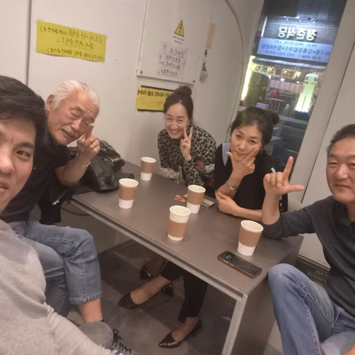 피드 이미지