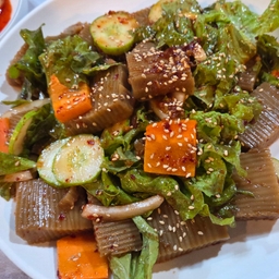 피드에 업로드 된 이미지