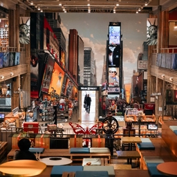 피드에 업로드 된 이미지