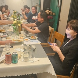 피드에 업로드 된 이미지