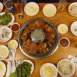 피드에 업로드 된 이미지