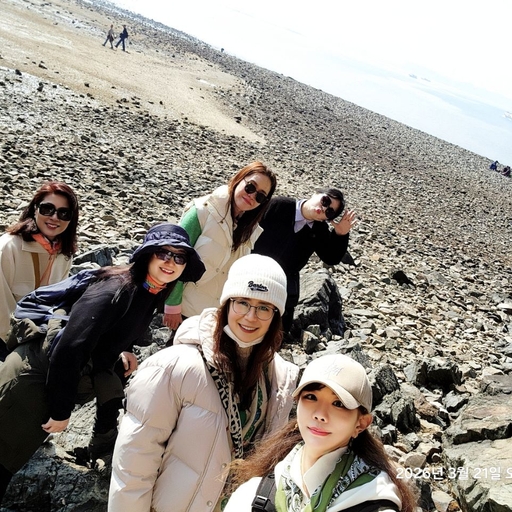 ํผ๋ ์ด๋ฏธ์ง