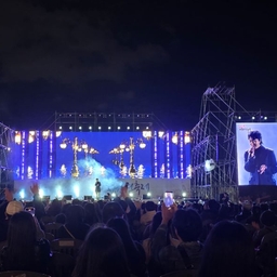 피드에 업로드 된 이미지