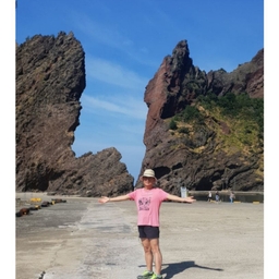 피드에 업로드 된 이미지