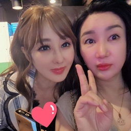 피드에 업로드 된 이미지