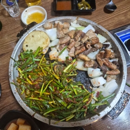 피드에 업로드 된 이미지