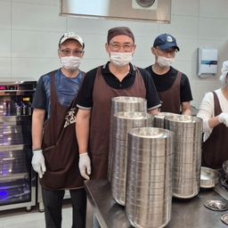 피드에 업로드 된 이미지