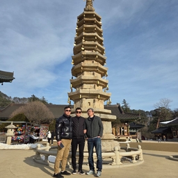 피드에 업로드 된 이미지