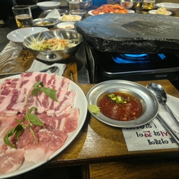 피드에 업로드 된 이미지