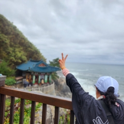 피드에 업로드 된 이미지