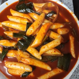 피드에 업로드 된 이미지