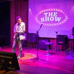 피드에 업로드 된 이미지