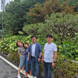 피드에 업로드 된 이미지