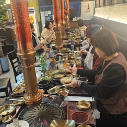 피드에 업로드 된 이미지