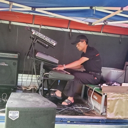 피드에 업로드 된 이미지