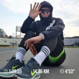 피드에 업로드 된 이미지