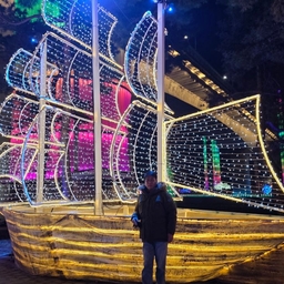 피드에 업로드 된 이미지