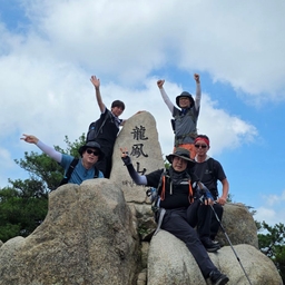 피드에 업로드 된 이미지