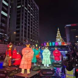 피드에 업로드 된 이미지