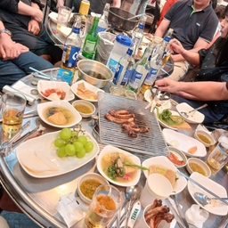 피드에 업로드 된 이미지