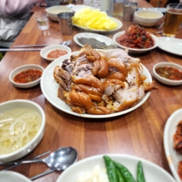 피드에 업로드 된 이미지