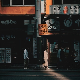 피드에 업로드 된 이미지