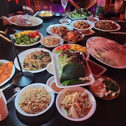 피드에 업로드 된 이미지