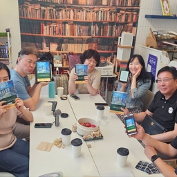 피드에 업로드 된 이미지