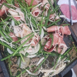 피드에 업로드 된 이미지