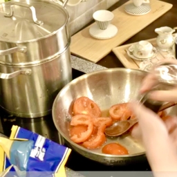 피드에 업로드 된 이미지