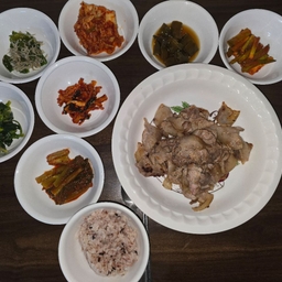 피드에 업로드 된 이미지