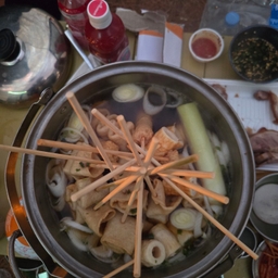 피드에 업로드 된 이미지