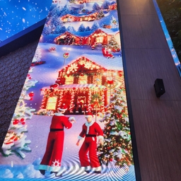 피드에 업로드 된 이미지