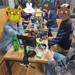 피드에 업로드 된 이미지