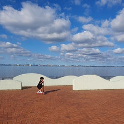 피드에 업로드 된 이미지