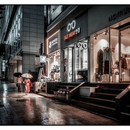 피드에 업로드 된 이미지
