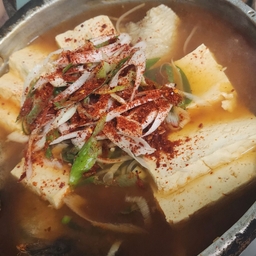 피드에 업로드 된 이미지