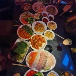 피드에 업로드 된 이미지