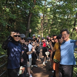 피드에 업로드 된 이미지