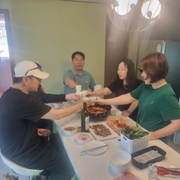피드에 업로드 된 이미지