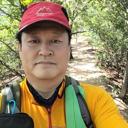 피드에 업로드 된 이미지