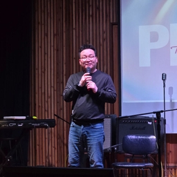 피드에 업로드 된 이미지