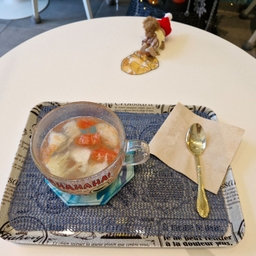 피드에 업로드 된 이미지