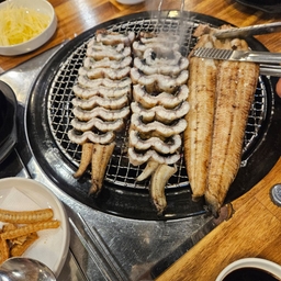 피드에 업로드 된 이미지