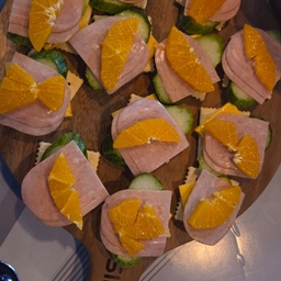 피드에 업로드 된 이미지