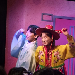 피드에 업로드 된 이미지