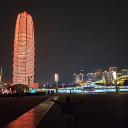 피드에 업로드 된 이미지