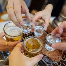 피드에 업로드 된 이미지